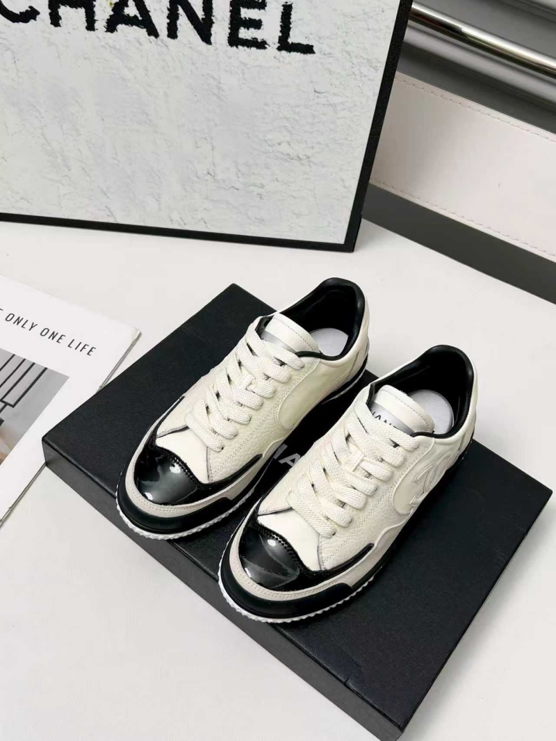 Ch**el sport shoes